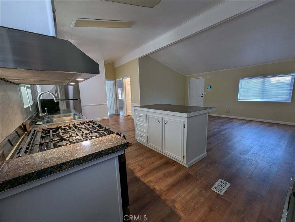 California City, CA 93505,21811 69th ST