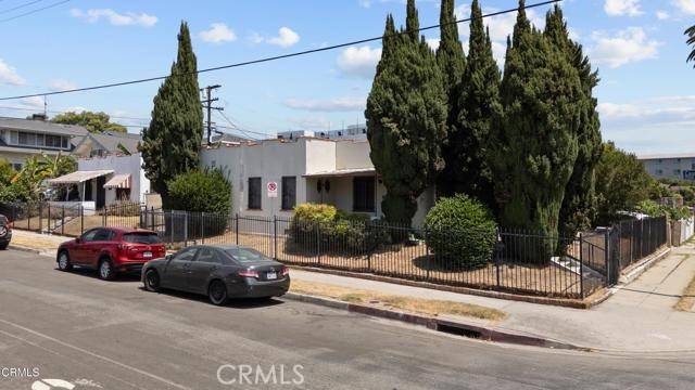 Los Angeles, CA 90026,201 N Carondelet