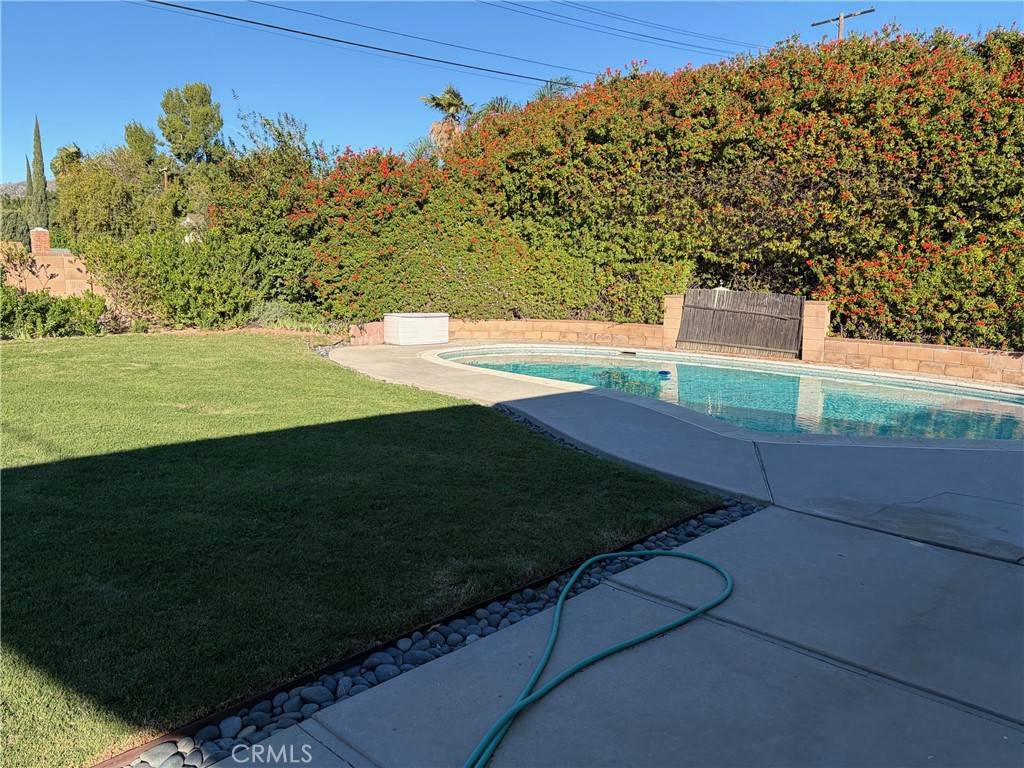 Granada Hills, CA 91344,12023 Monogram