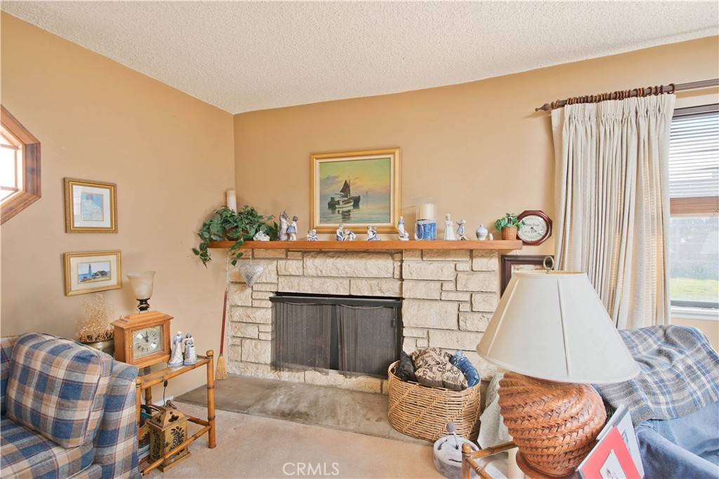 Chatsworth, CA 91311,19816 Marilla