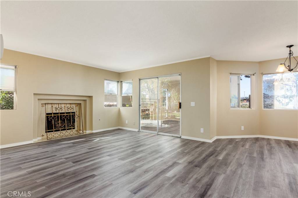 Murrieta, CA 92563,39411 Via Montero