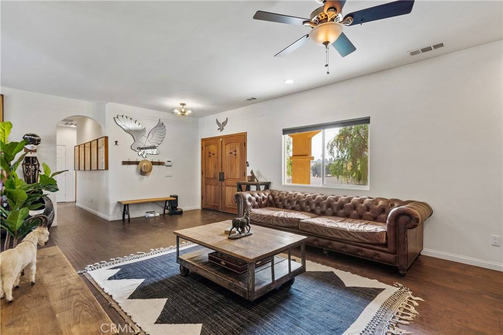 Temecula, CA 92591,39340 Jessie CIR