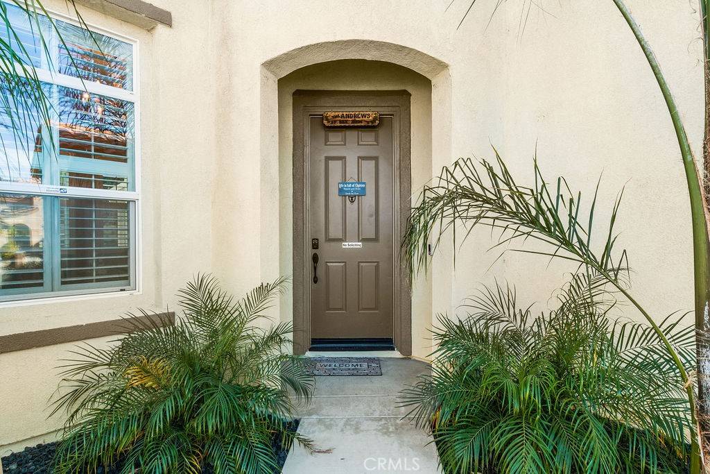 Lake Elsinore, CA 92530,32890 Fairmont LN