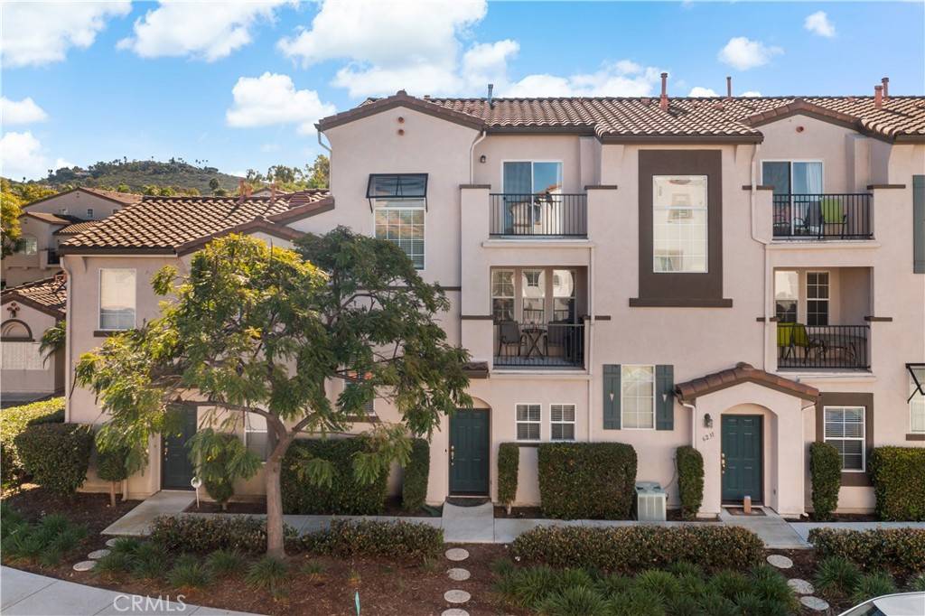 Carlsbad, CA 92009,6227 Via Trato