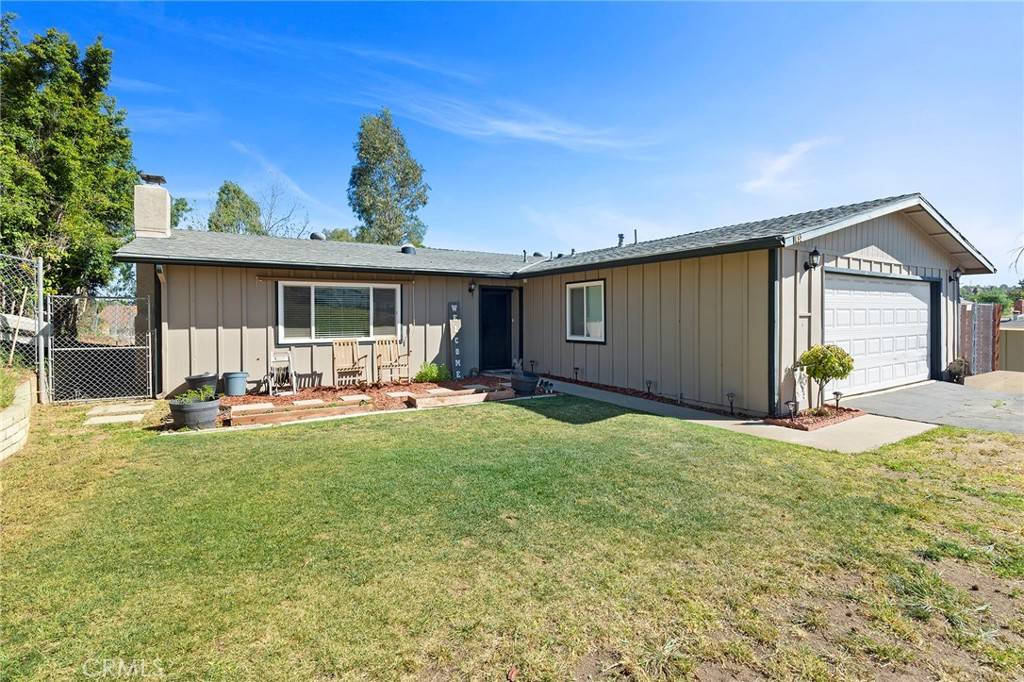 Fallbrook, CA 92028,1032 La Solana DR