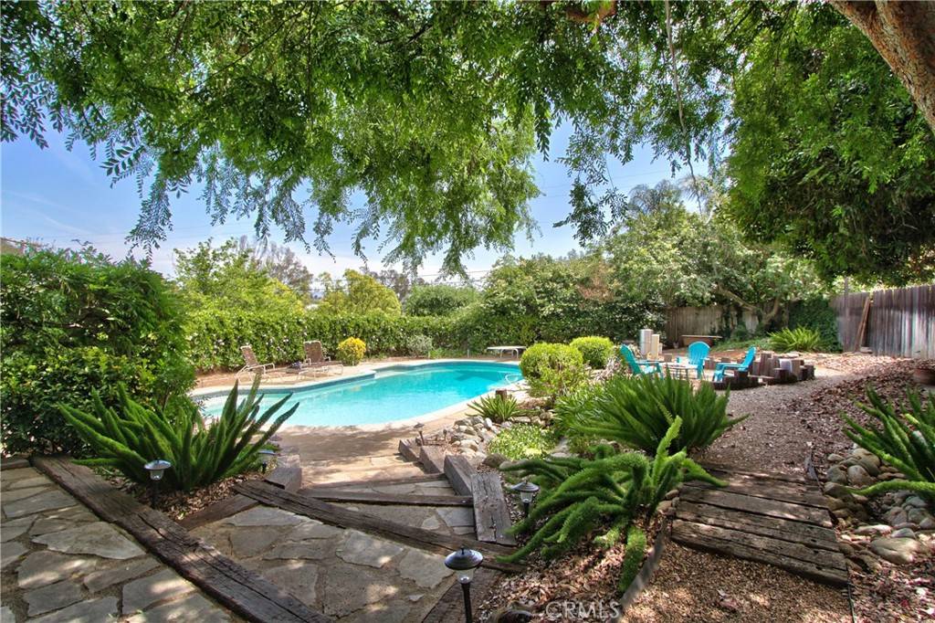 Fallbrook, CA 92028,1743 Green Briar CIR