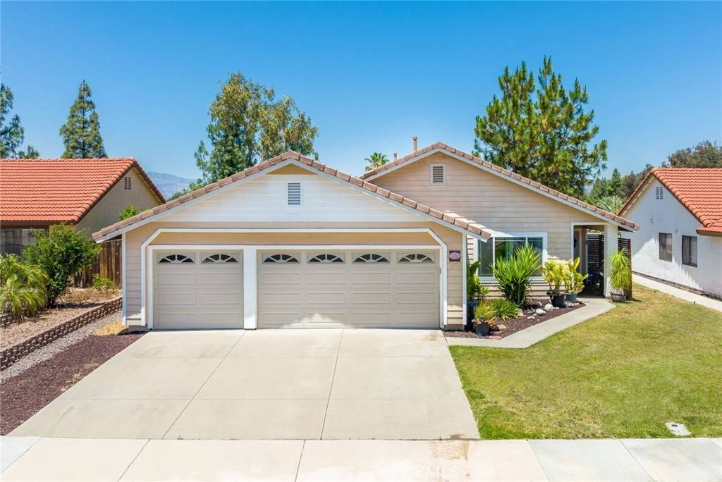 Murrieta, CA 92563,25272 Shadescale DR