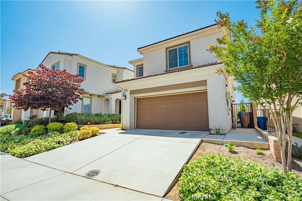 Yucaipa, CA 92399,33743 King DR