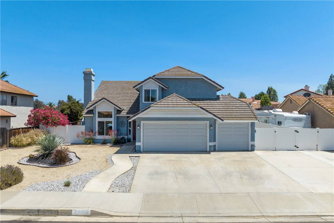Murrieta, CA 92563,25363 Copperleaf CT