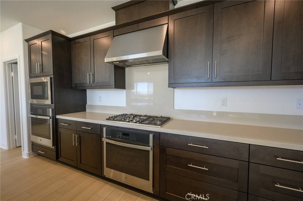 Corona, CA 92880,2537 Santa Fiora DR
