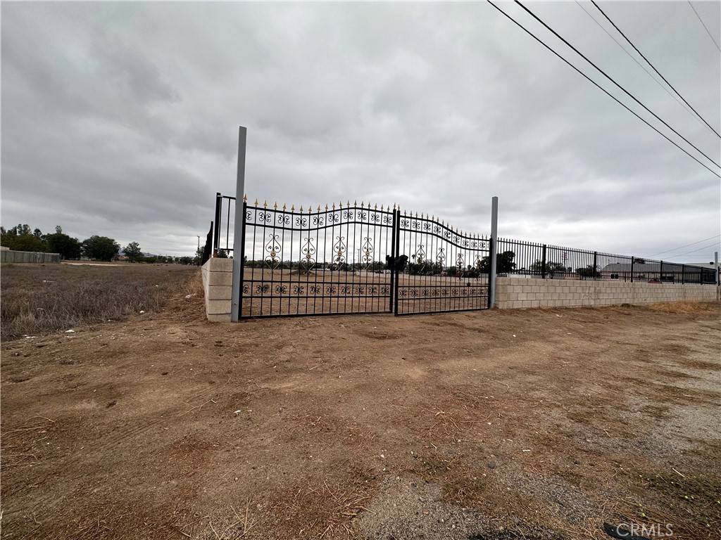Perris, CA 92570,0 G