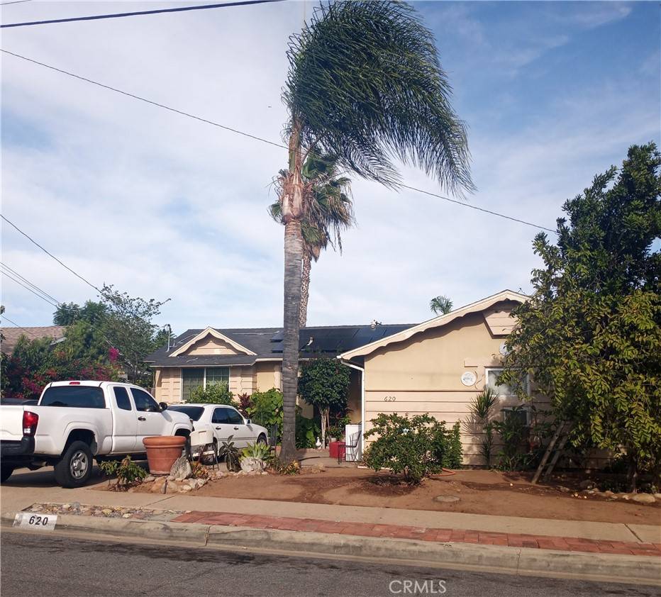 Escondido, CA 92027,620 Camellia ST