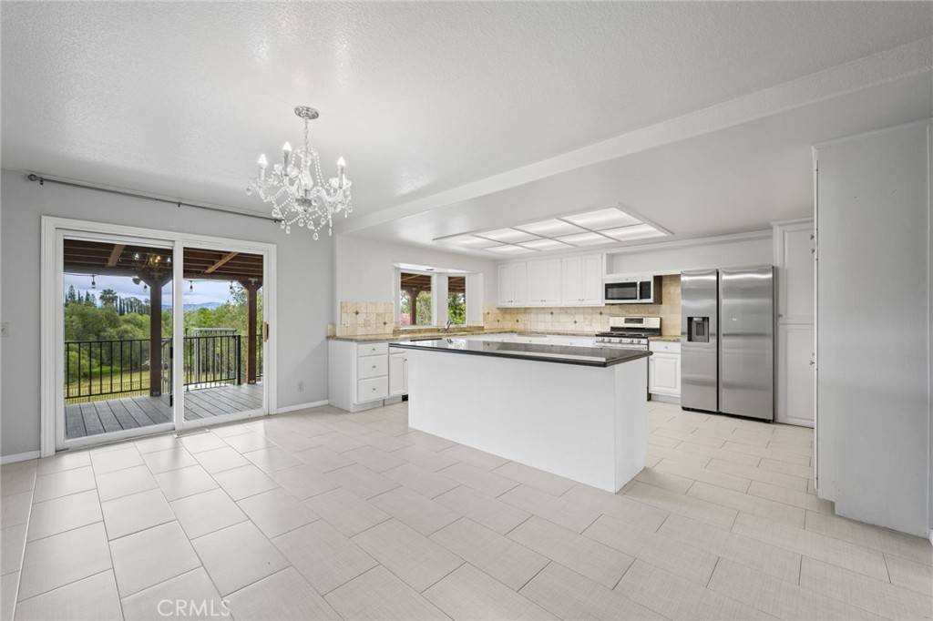 Fallbrook, CA 92028,1818 Fuerte ST