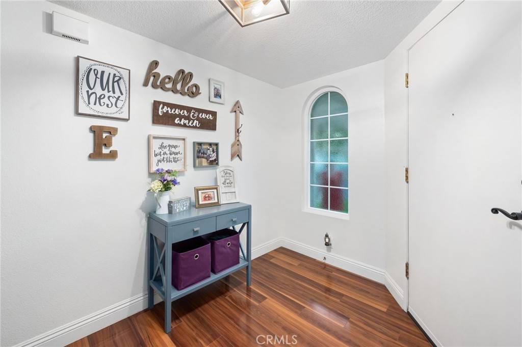 Temecula, CA 92592,45350 Silverado LN