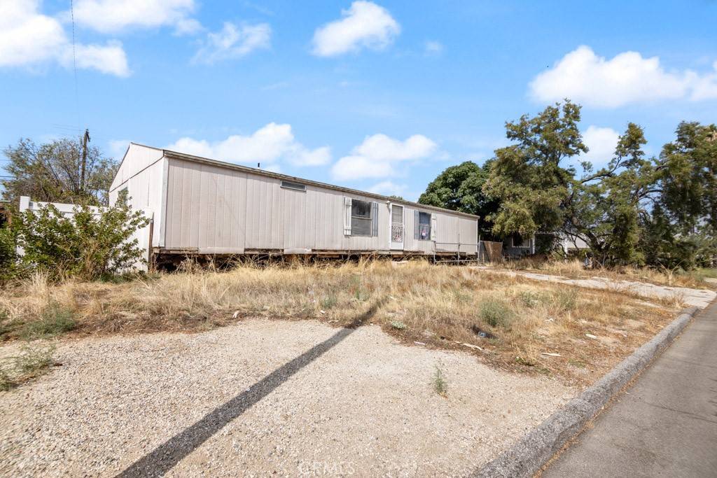 Perris, CA 92570,278 Bond DR
