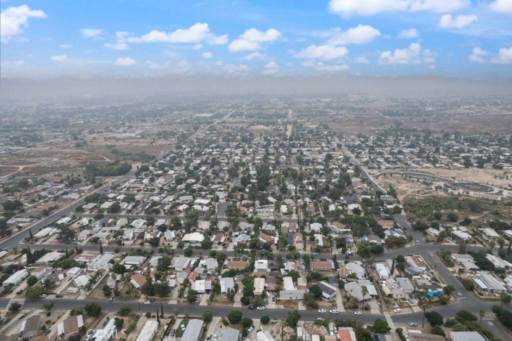 Perris, CA 92570,278 Bond DR