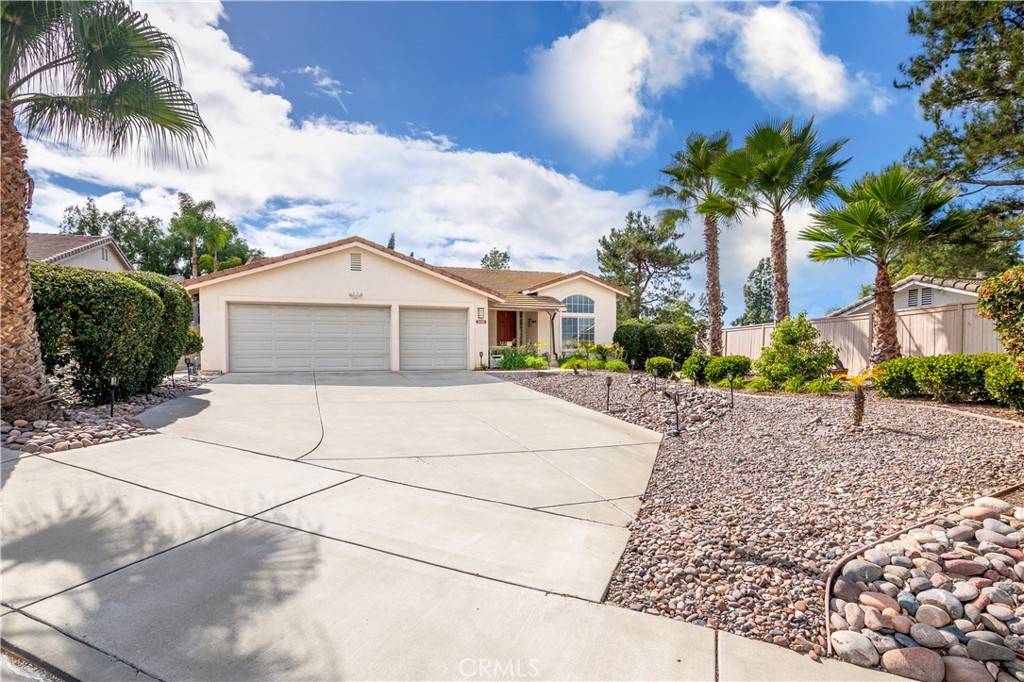 Oceanside, CA 92056,1535 Saran CT