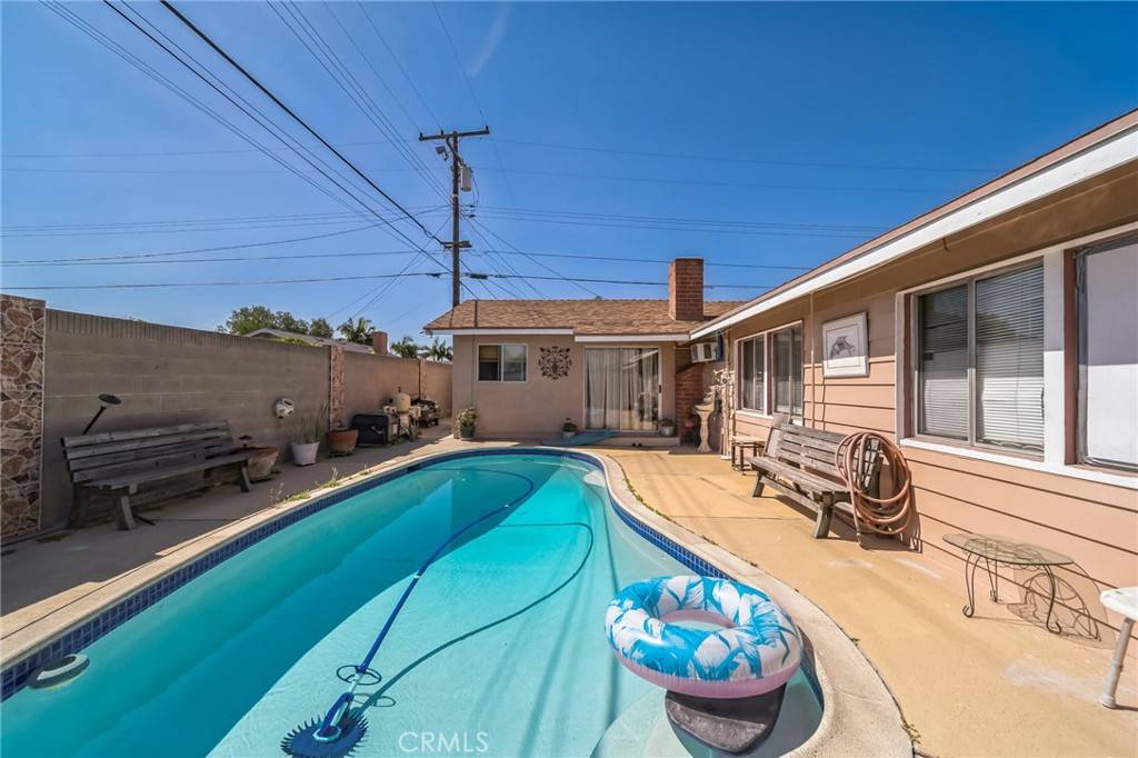 Buena Park, CA 90620,8022 San Leandro CIR
