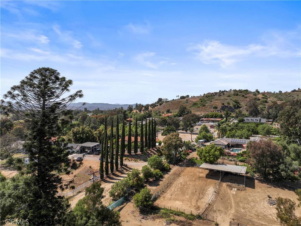 Fallbrook, CA 92028,3210 Live Oak Park Rd