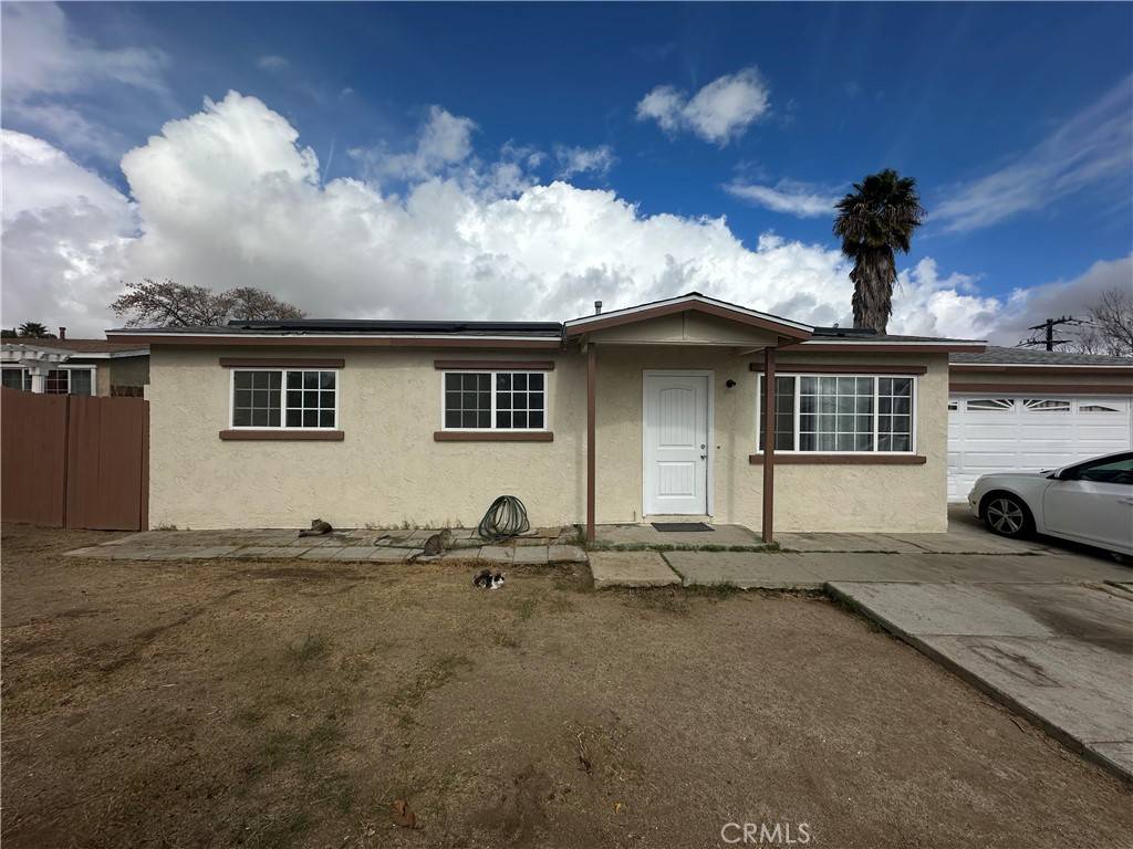 Perris, CA 92570,880 Geronimo RD