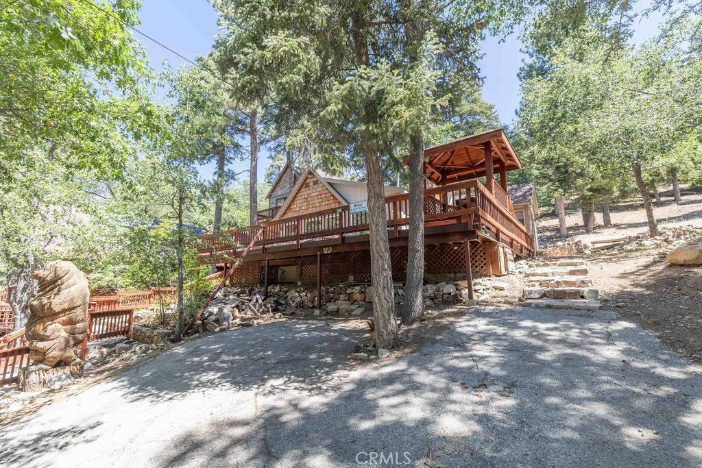 Big Bear Lake, CA 92315,983 Knickerbocker RD