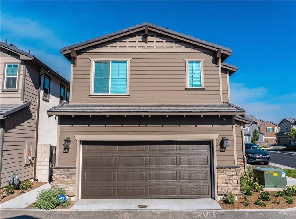 Fontana, CA 92336,15032 Gallery WAY #8
