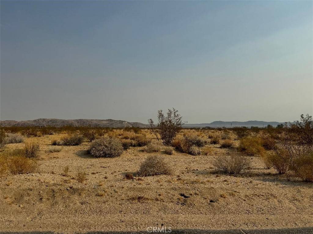 Joshua Tree, CA 92252,0 E Broadway