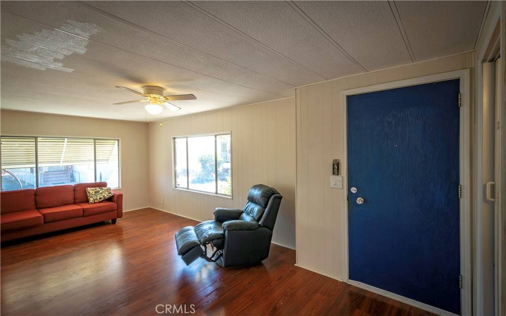 Hemet, CA 92543,332 N Lyon AVE #145