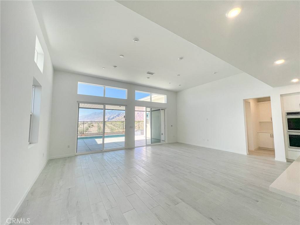 Palm Springs, CA 92262,265 Mustang LN