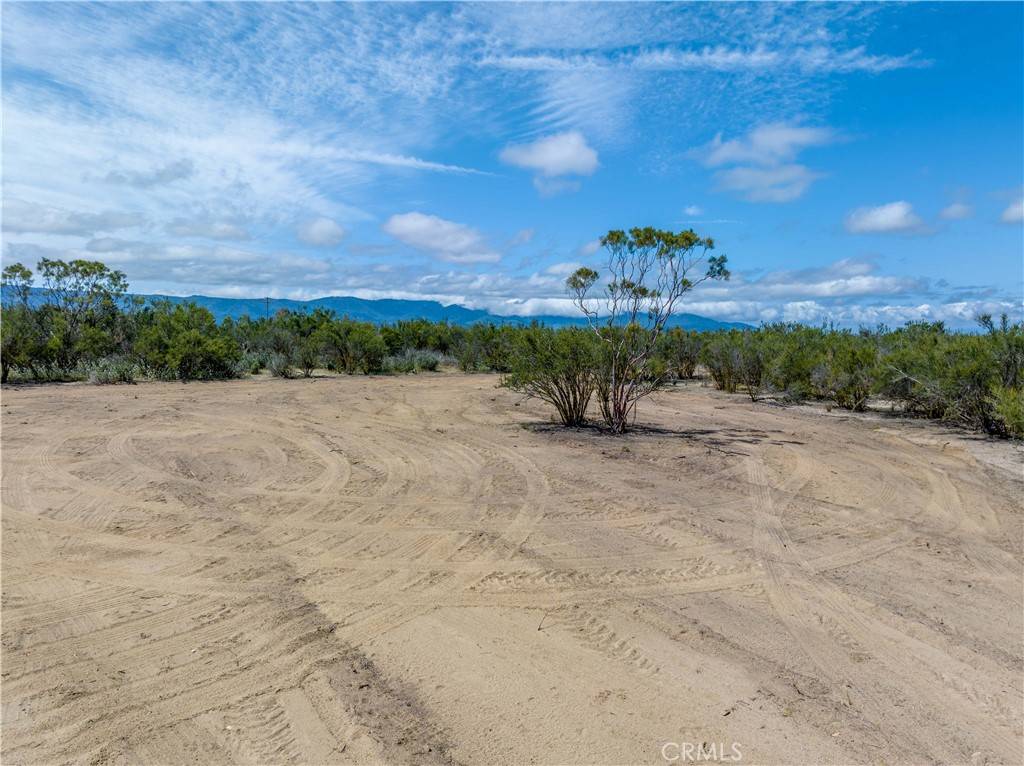 Aguanga, CA 92536,576 Derby WAY