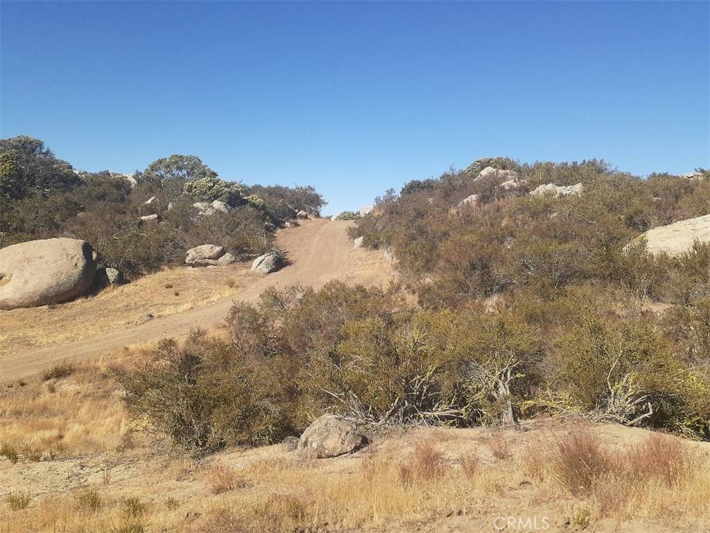 Aguanga, CA 92536,41300 Rocky Valley WAY