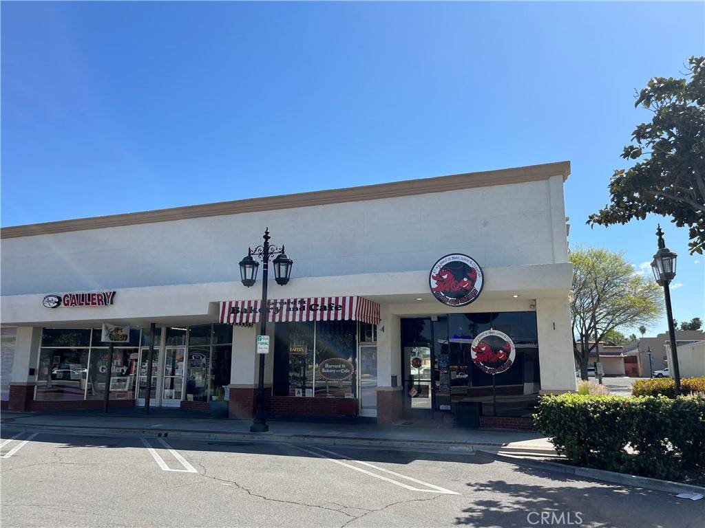 Hemet, CA 92543,140 N Harvard