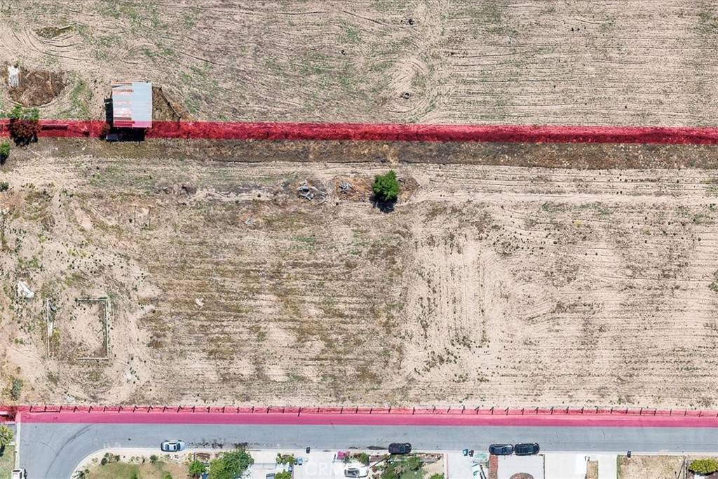 Highland, CA 92346,27211 Cypress ST