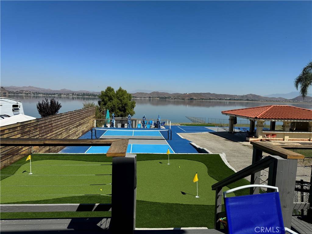 Lake Elsinore, CA 92530,17242 Grand AVE #B