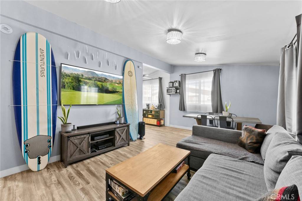 Costa Mesa, CA 92627,327 W Wilson ST #66