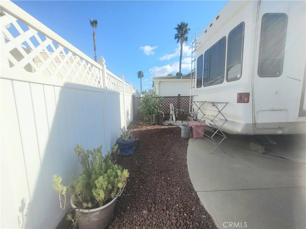 Hemet, CA 92545,1295 S Cawston AVE