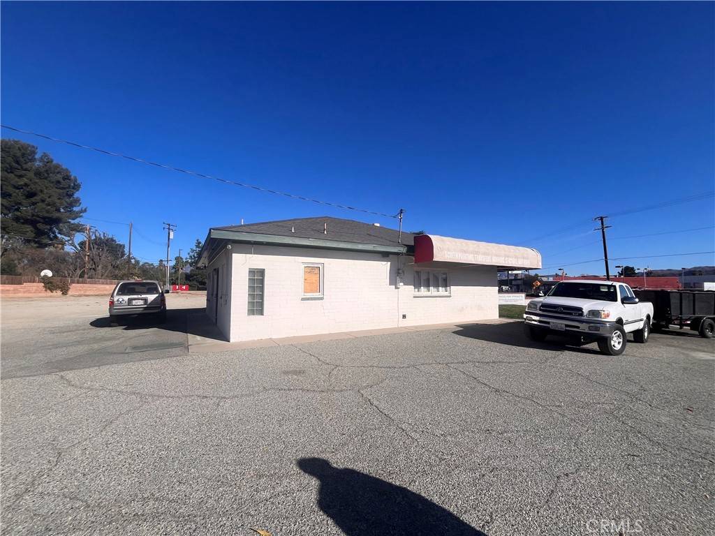 Hemet, CA 92544,3040 E Florida AVE