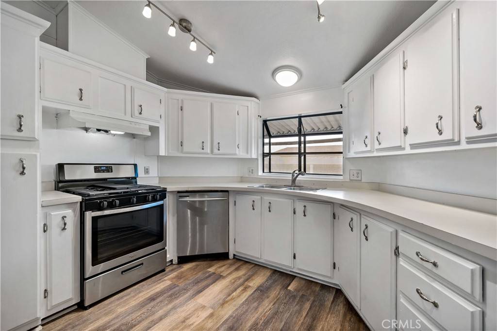 Jurupa Valley, CA 92509,4080 Pedley RD #107