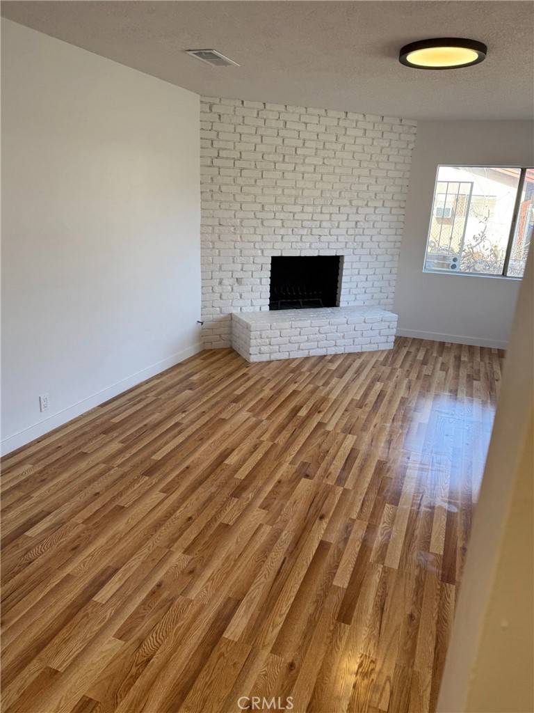 Yucaipa, CA 92399,12476 17th ST