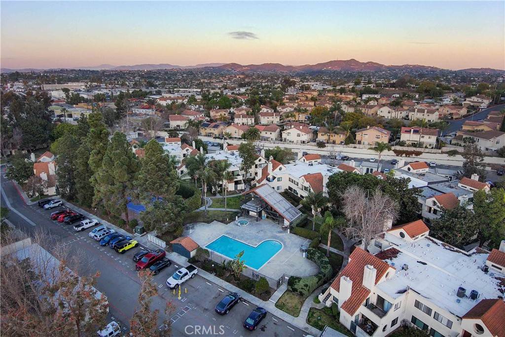 Vista, CA 92083,367 N Melrose DR #G