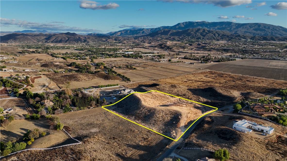 Temecula, CA 92592,33319 Linda Rosea RD