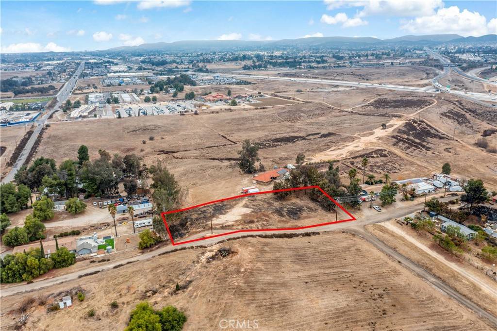Murrieta, CA 92562,0 Fig St.