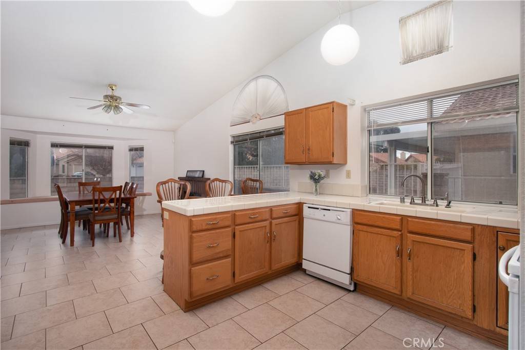 Hemet, CA 92545,2869 Maple DR