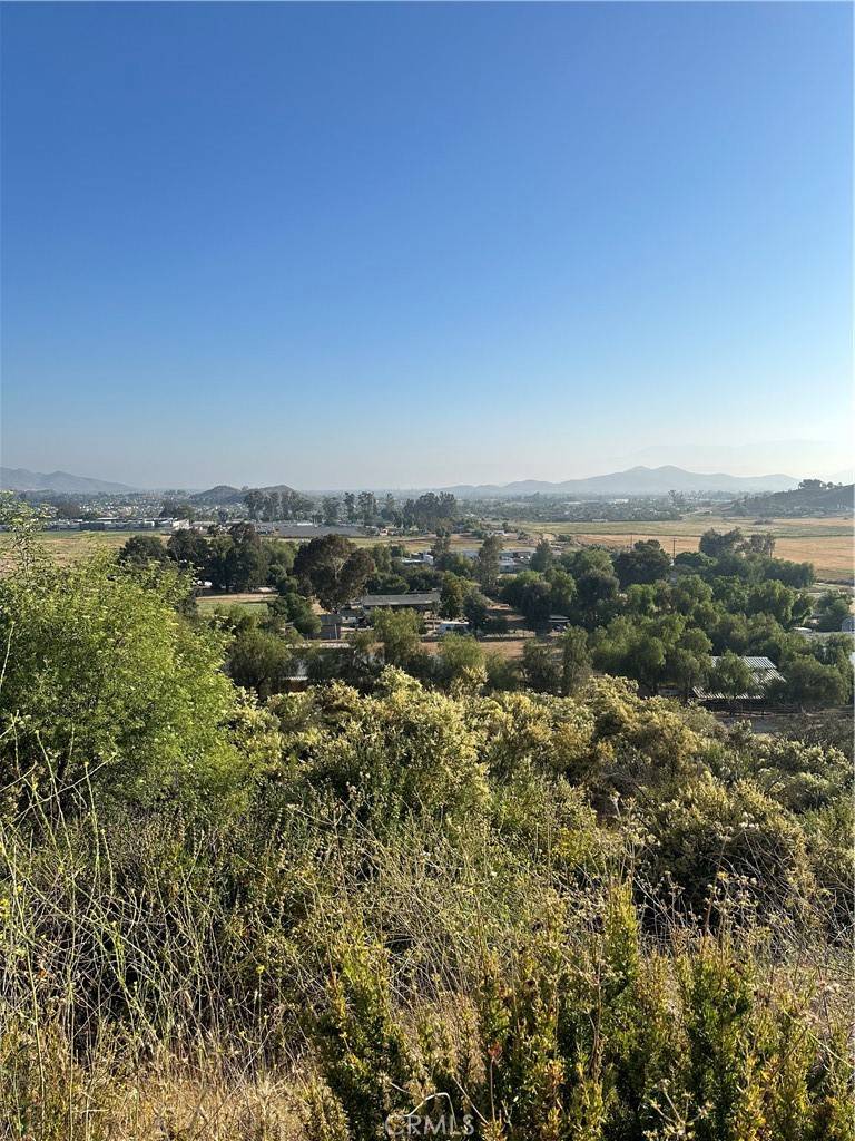 Menifee, CA 92584,0 Wickerd