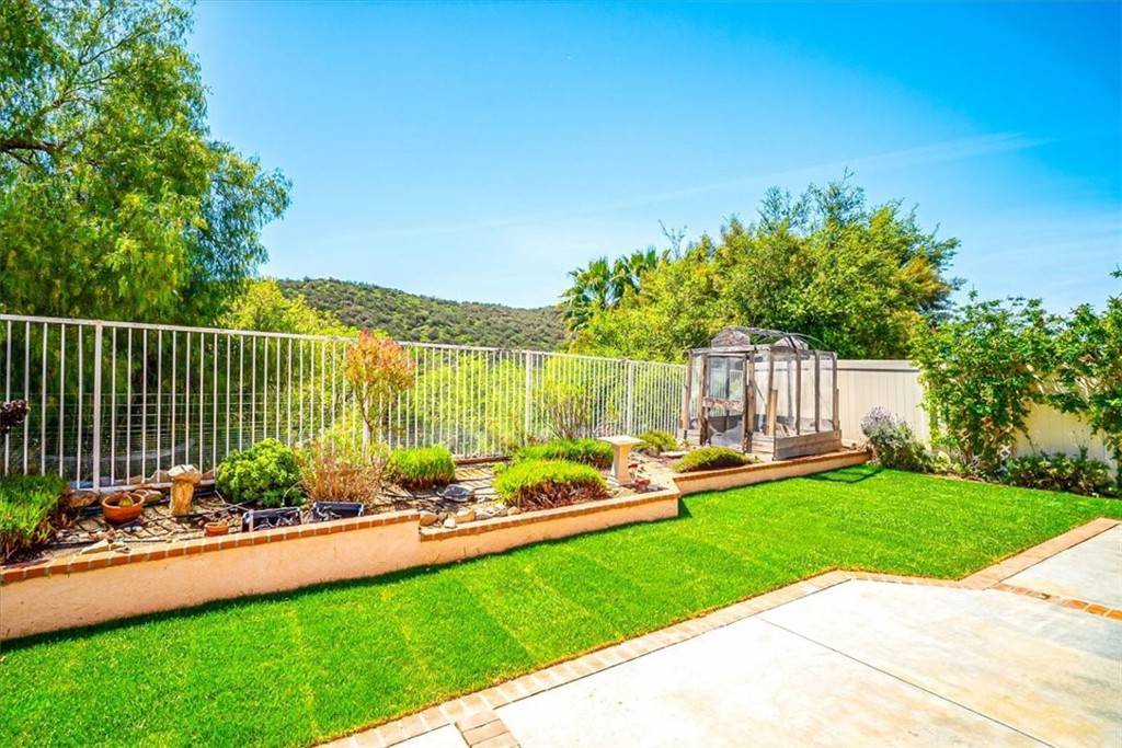 Murrieta, CA 92562,26945 Contignac DR