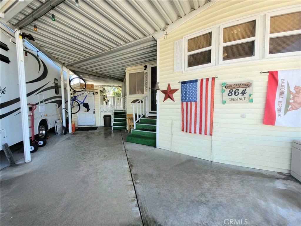 San Jacinto, CA 92583,864 Chestnut DR