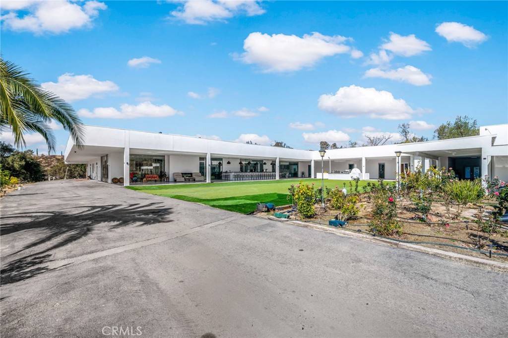 Temecula, CA 92592,40880 De Portola RD