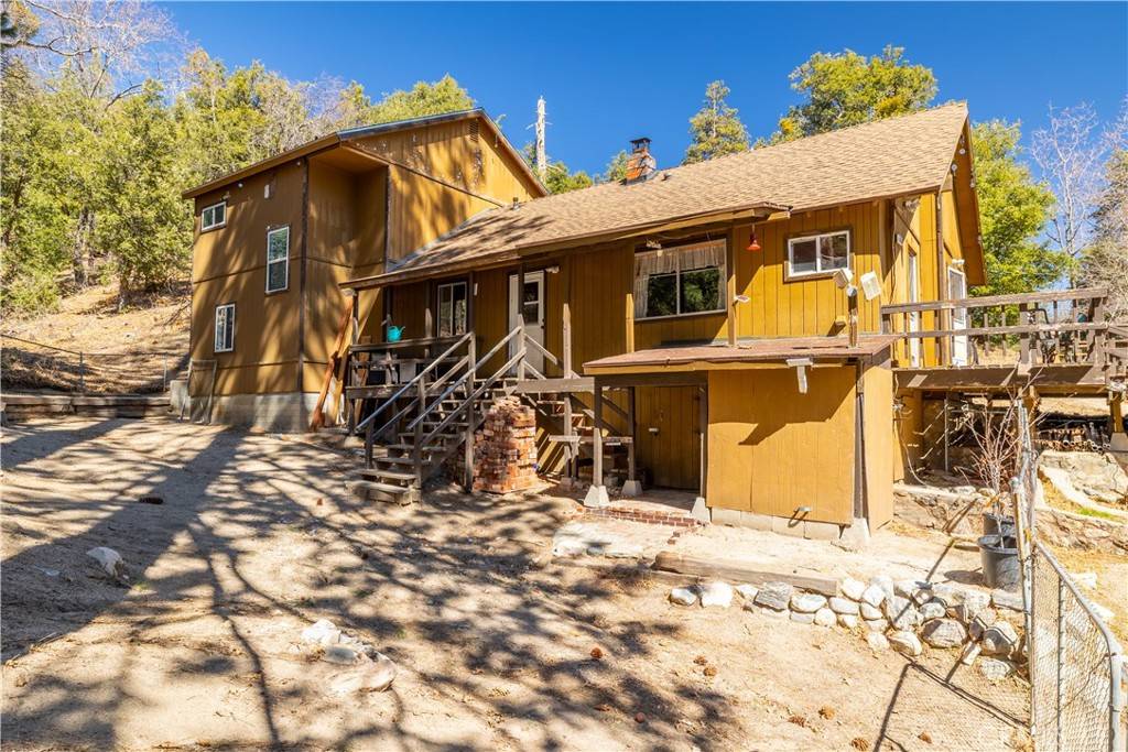 Angelus Oaks, CA 92305,5958 Robin Oak DR