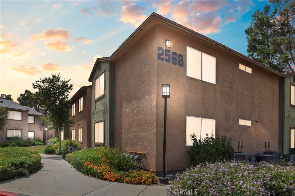Corona, CA 92882,2568 Avenida Del Vista #203