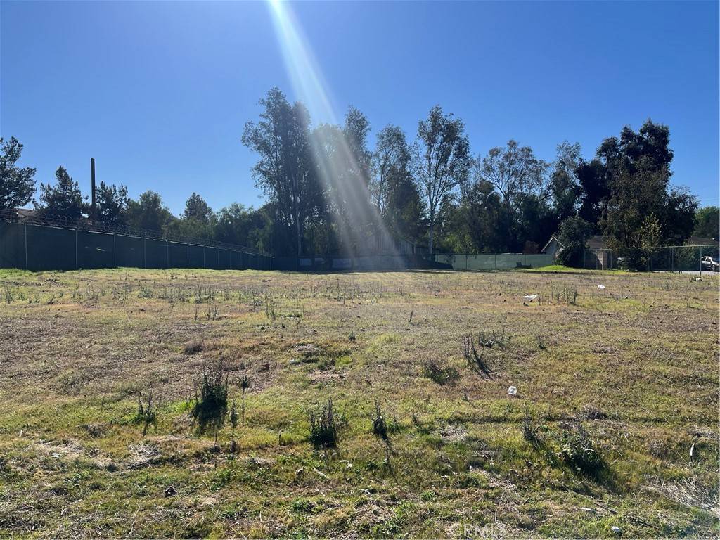 Murrieta, CA 92562,41720 Ivy ST